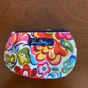 Vera. Racket coin purse like new hope garden
